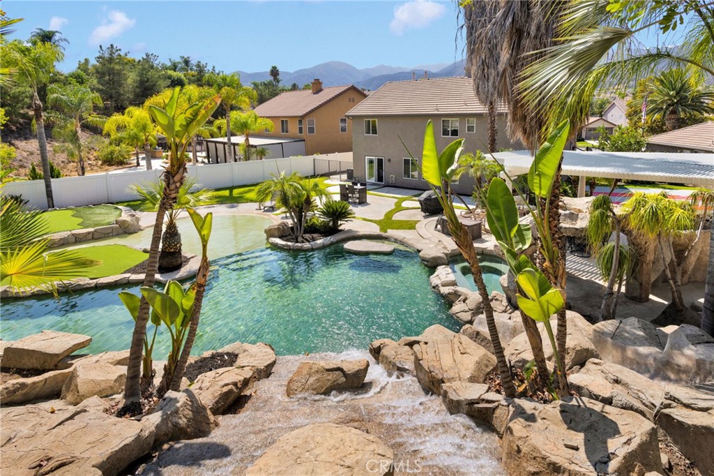 Mountain Gate - Residential