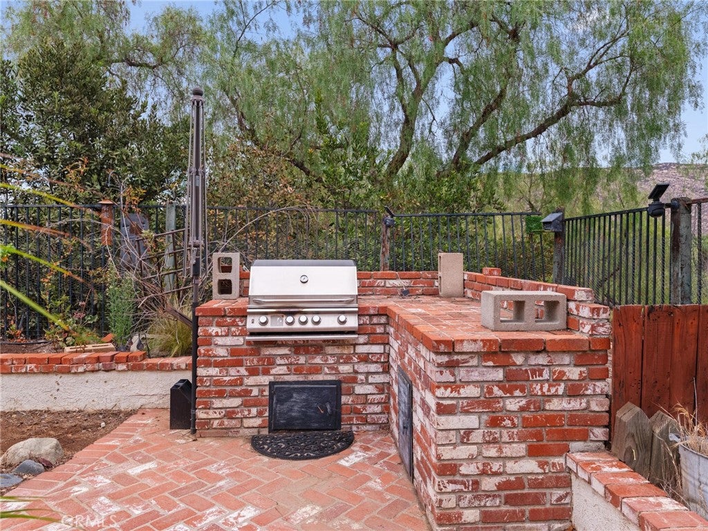 22660 Mountain View Road