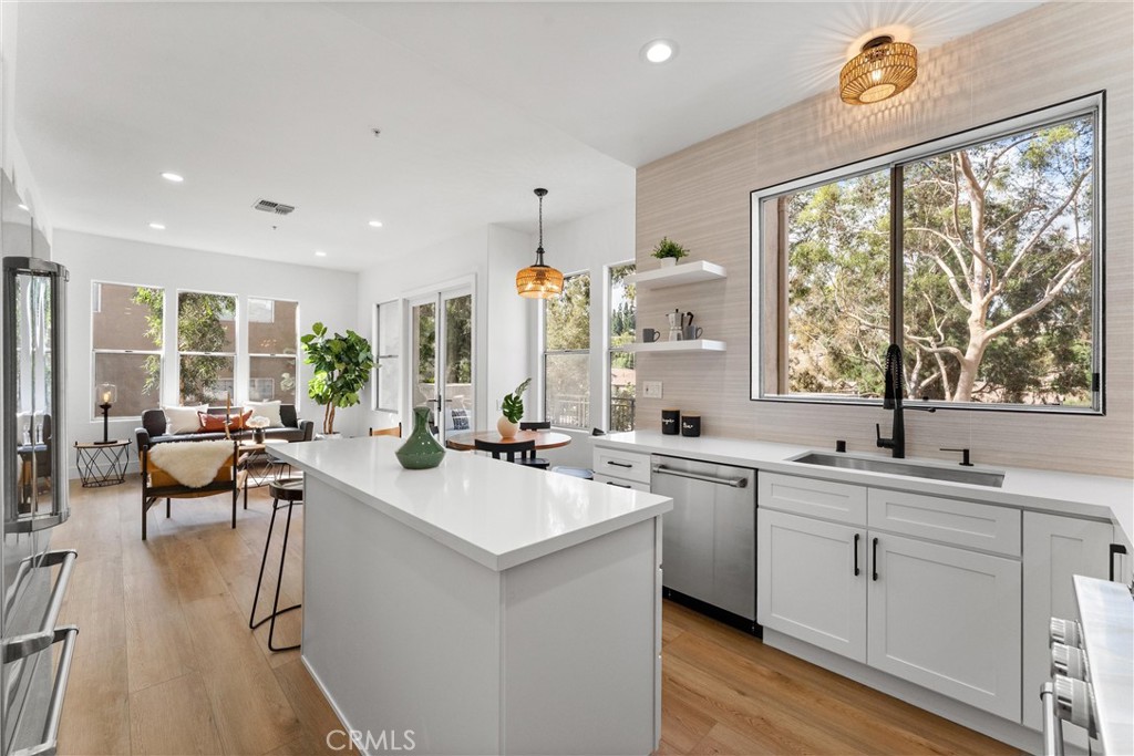 397 San Vicente Lane