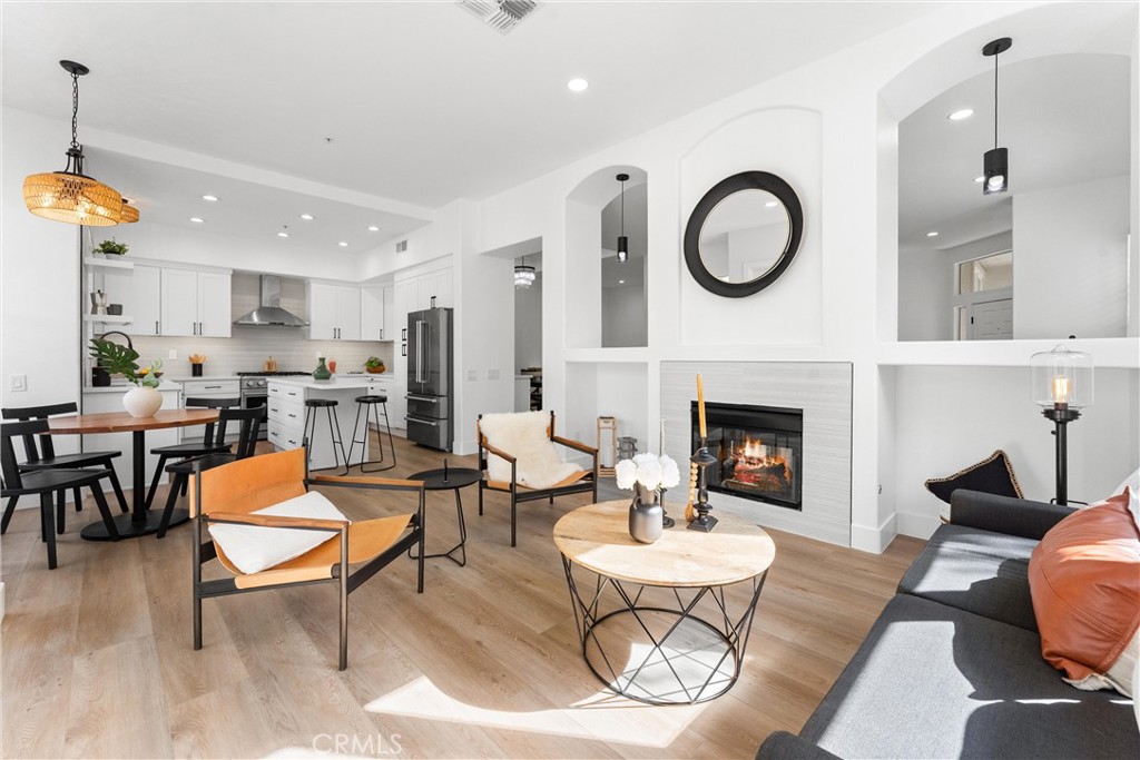 Firenza (FIRZ) - Residential