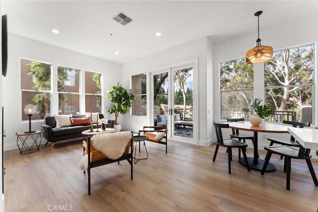 397 San Vicente Lane