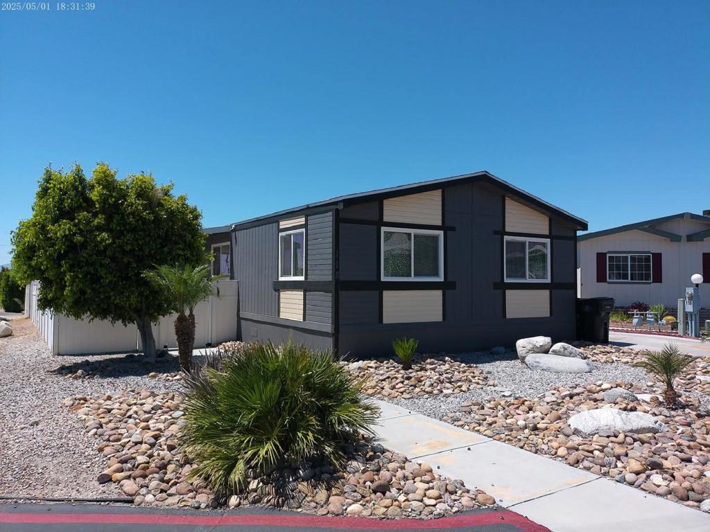 64550 Pierson Boulevard 118