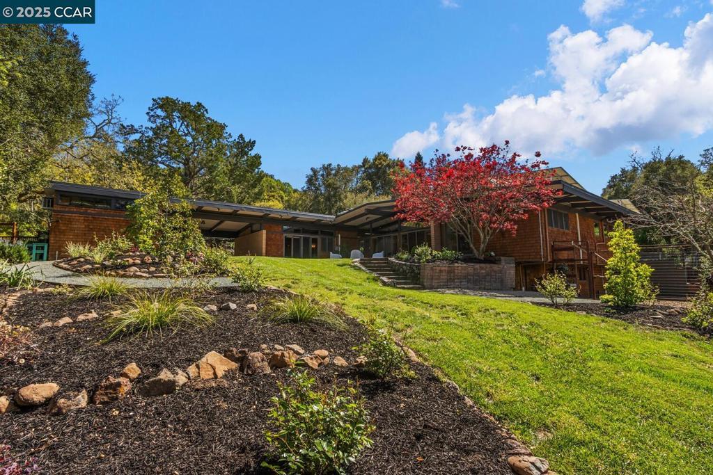5 Brookbank Road