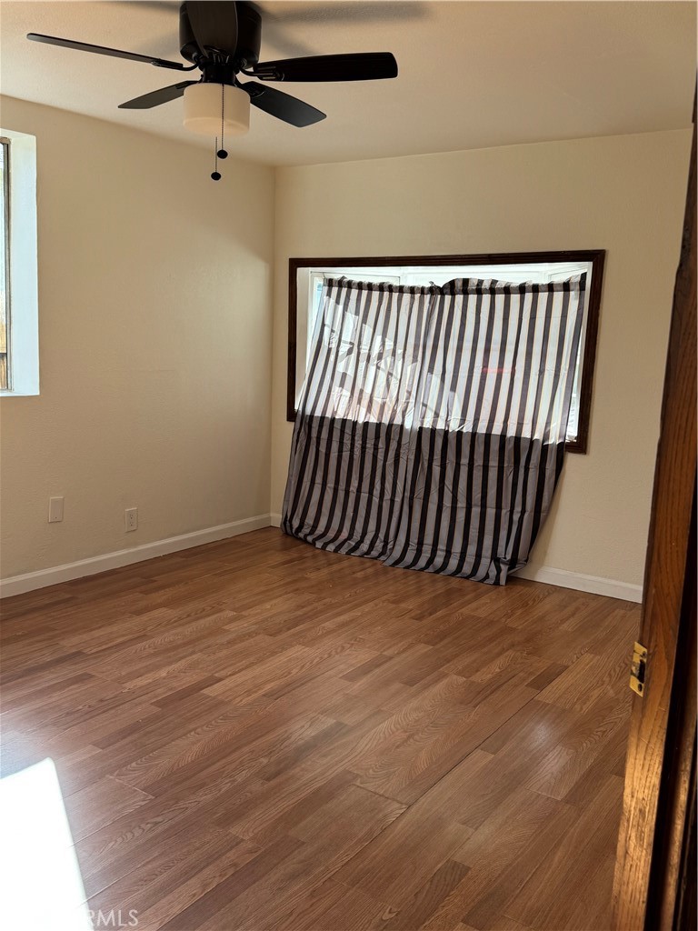 6060 6060 MYRTLE AVE