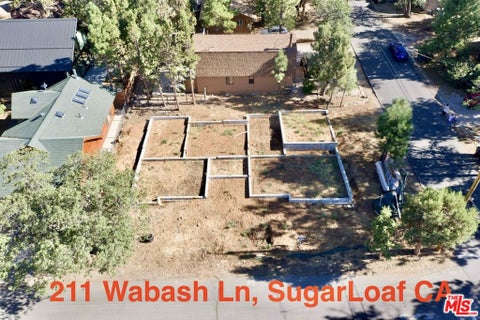 Photo of 211 Wabash Lane, Sugarloaf, CA 92386 (MLS # 26873689)
