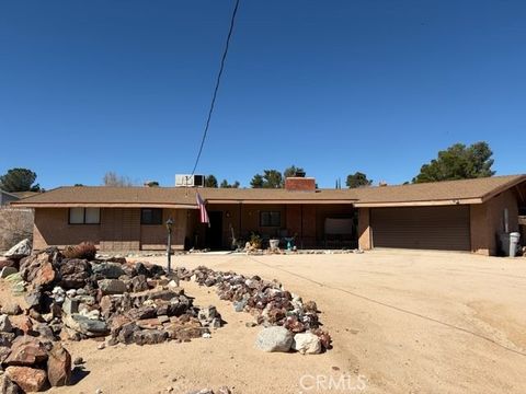 Photo of 18622 Orange St, Hesperia, CA 92345 (MLS # HD26037569)