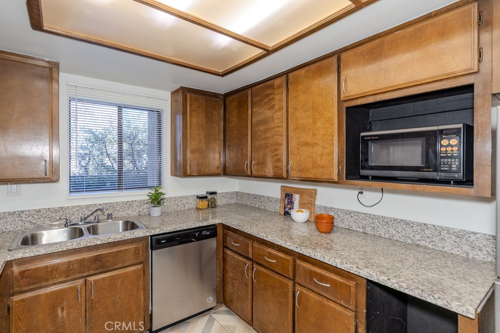 Signal Hill (SH) - Residential