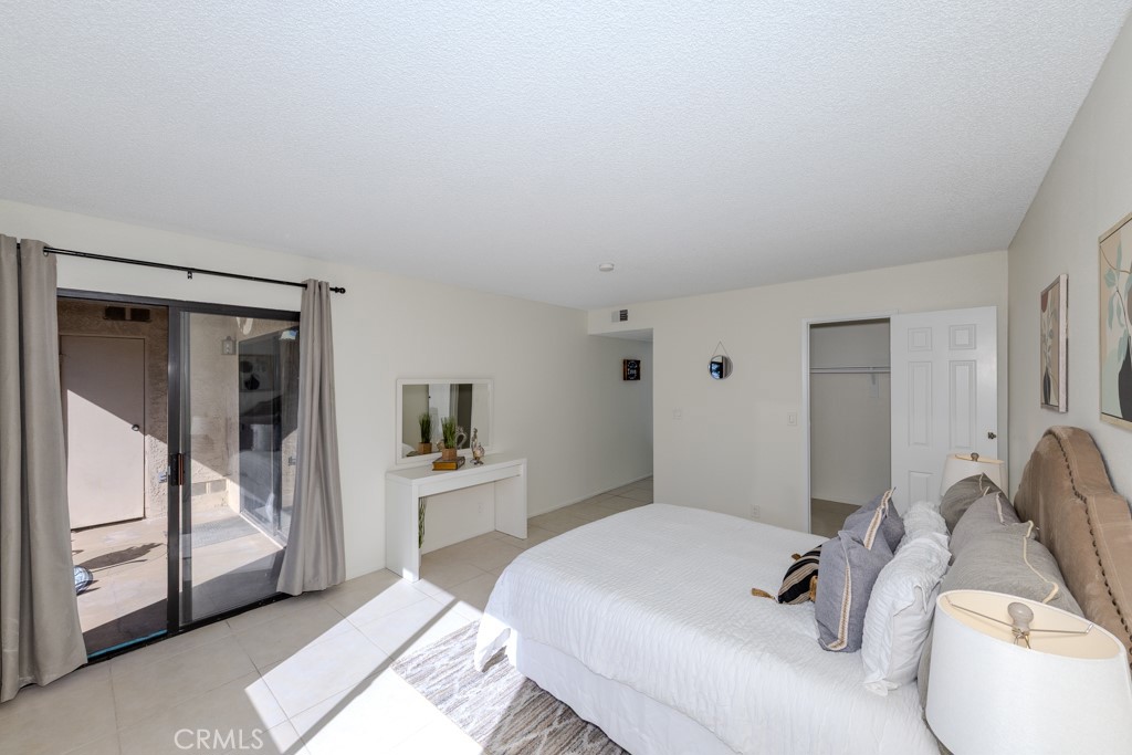 Signal Hill (SH) - Residential