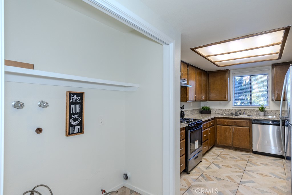 Signal Hill (SH) - Residential