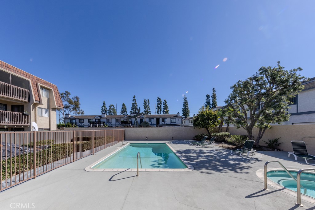 Signal Hill (SH) - Residential