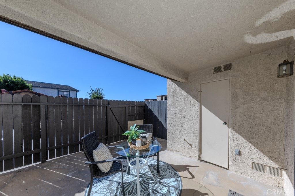 Signal Hill (SH) - Residential