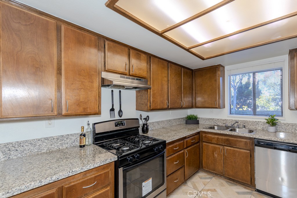 Signal Hill (SH) - Residential