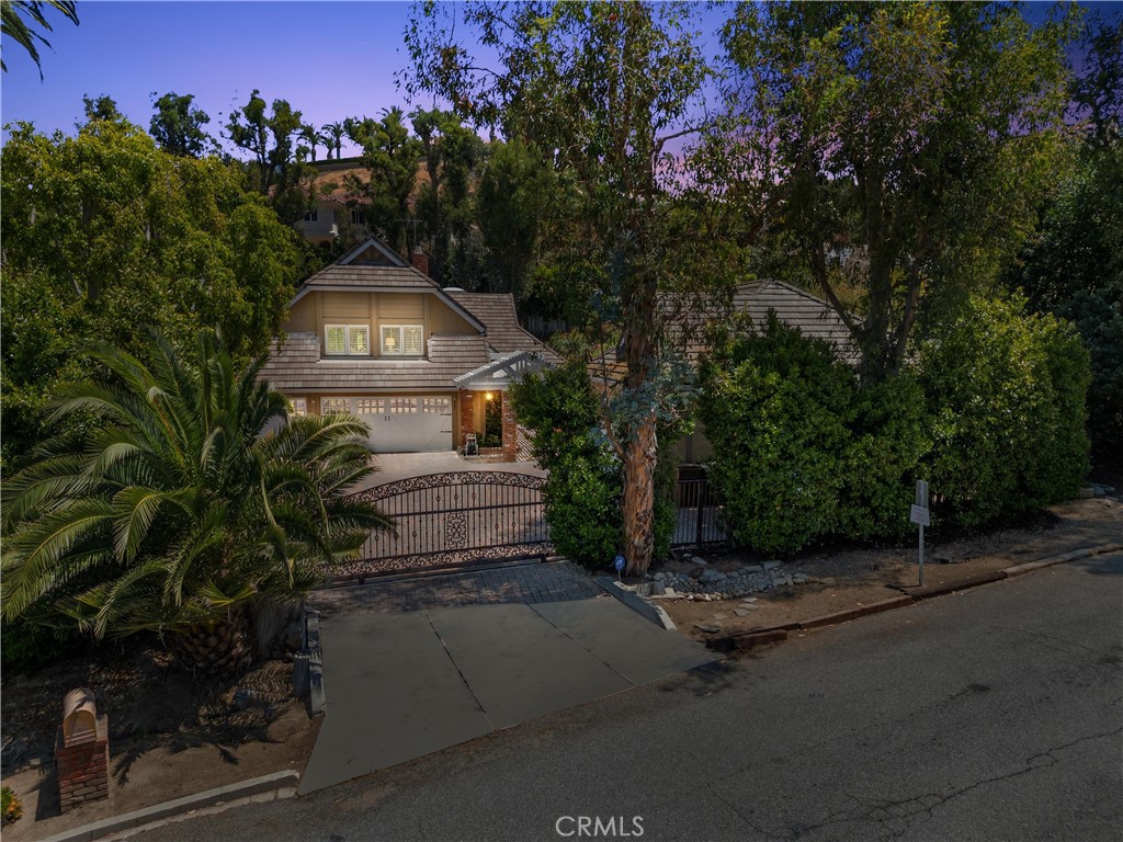 284 South Quintana