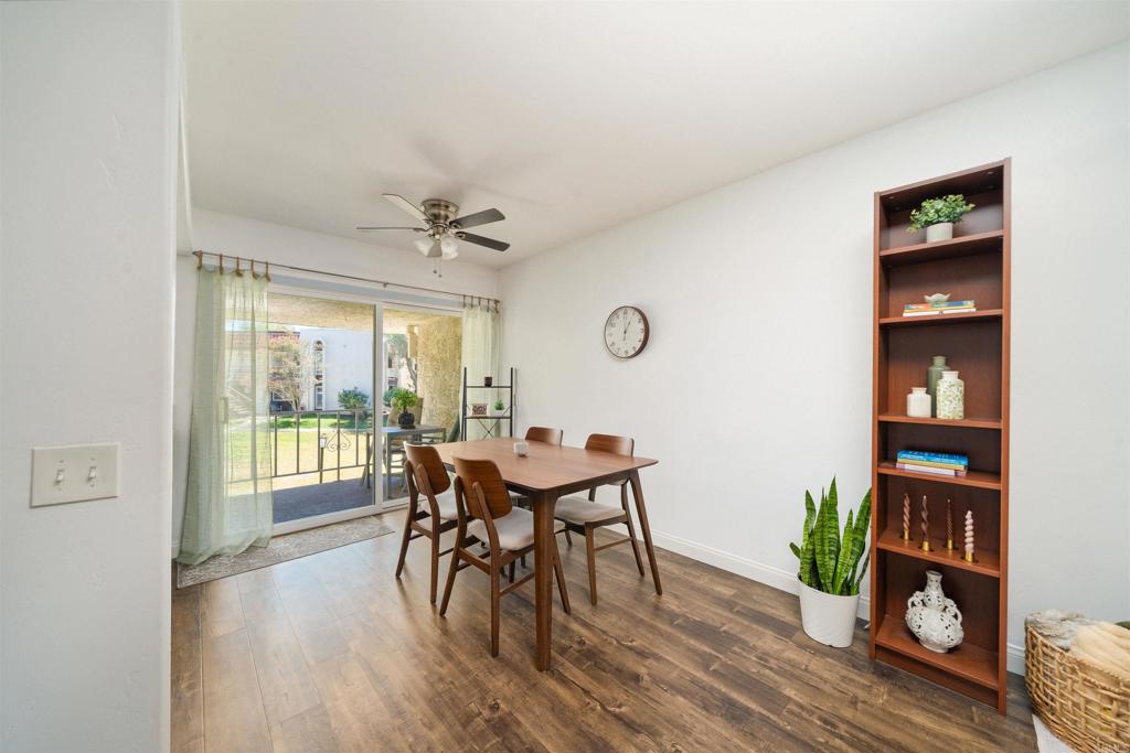 6878 Navajo Road 52