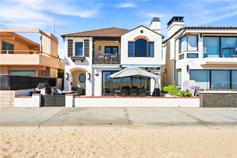 Photo of 1228 W Oceanfront, Newport Beach, CA 92661 (MLS # NP26194536)