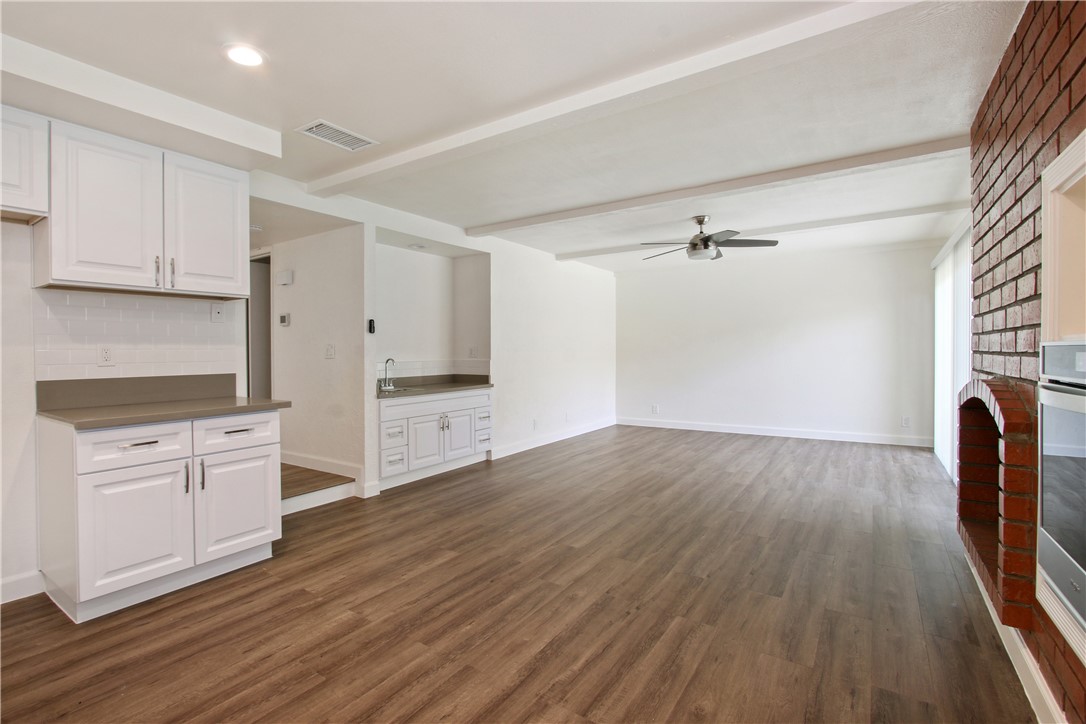 8062 Woodglen Circle