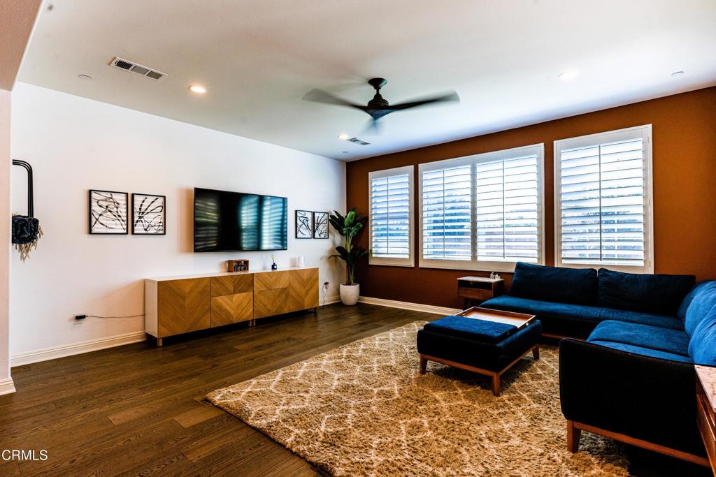 551 Bloomfield Place