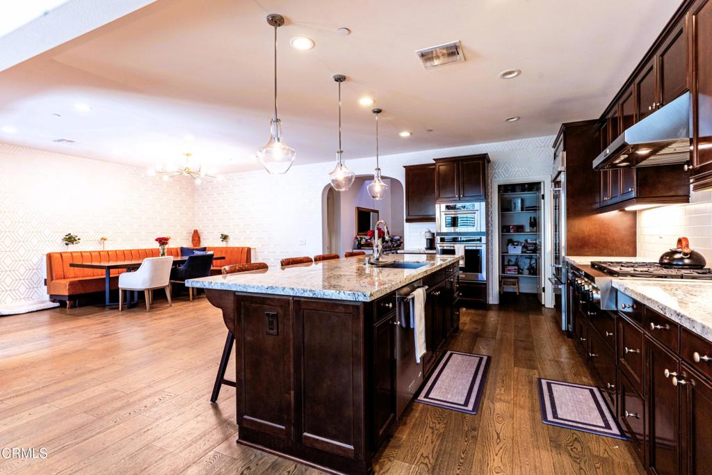 551 Bloomfield Place