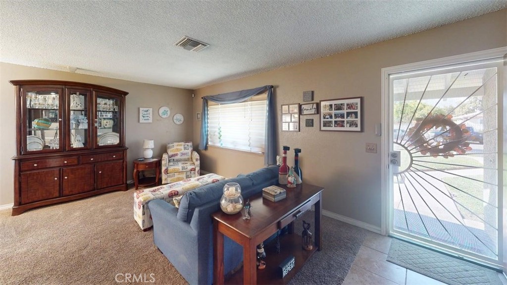 7450 Thunderbird Lane