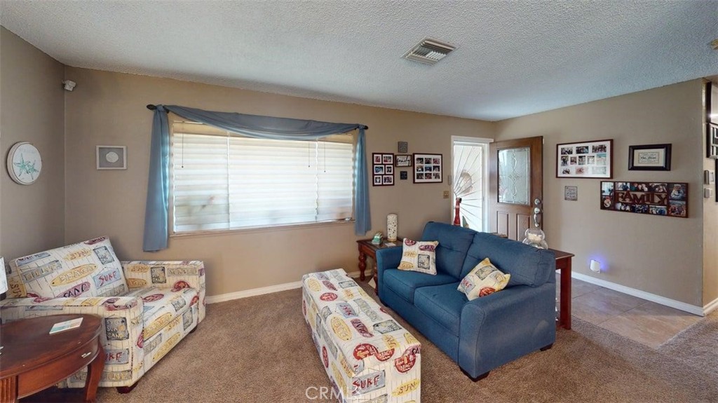 7450 Thunderbird Lane