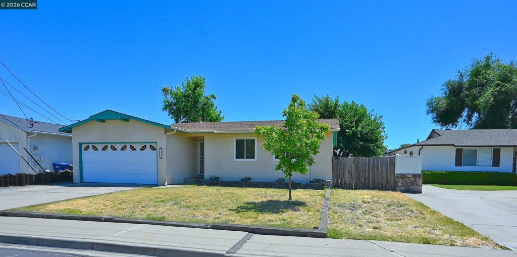 2457 Tanager Ct