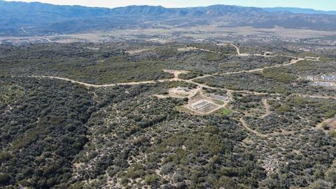 Photo of 40730 Table Truck Mountain Trl, Anza, CA 92539 (MLS # 260004282SD)