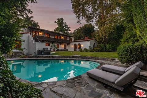 1851 Outpost Drive Los Angeles CA 90068