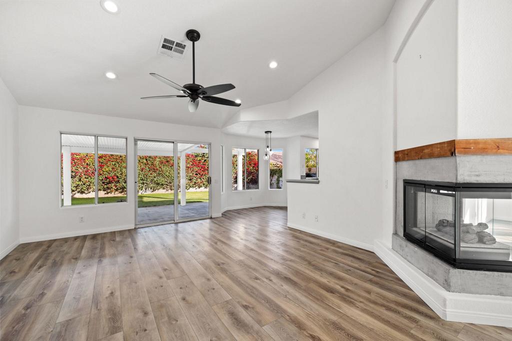 La Quinta Vistas - Residential Lease