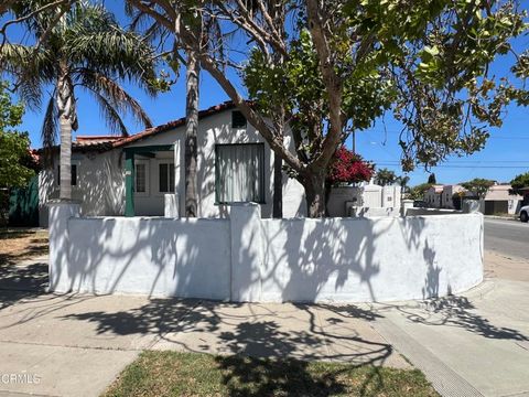 Photo of 496 Howard Street, Ventura, CA 93003 (MLS # V1-33087)
