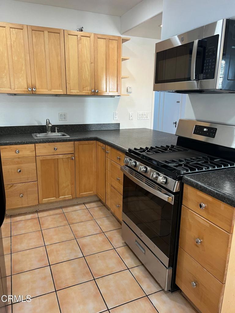 Arcade - 0233 - Residential Lease