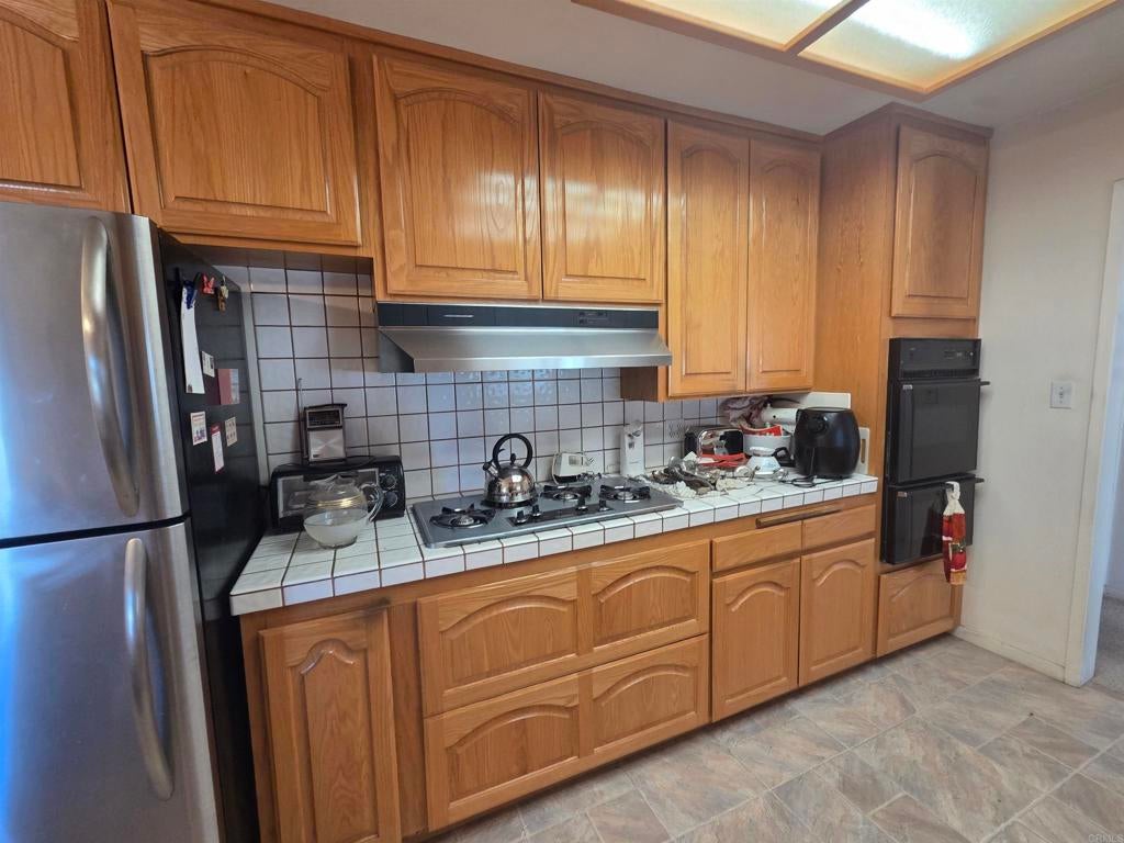 8211 Starland Drive