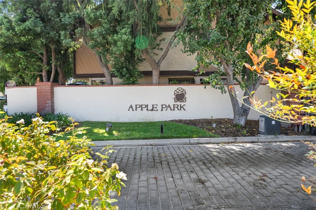 Welcome to 24843 Apple Street, a beautifully remodeled 2-bedroom loft, 2-bath townhome in the sought-after gated Apple Park community of Newhall. This stunning two-story residence offers over 1,200 sq ft of thoughtfully upgraded living space with soaring high ceilings, custom flooring, recessed lighting, and an abundance of natural light. The modern kitchen features quartz countertops, stainless steel appliances, and shaker-style cabinets, seamlessly opening to the dining and living areas.
Enjoy the convenience of a downstairs bedroom and full bath, while the airy upstairs loft makes an ideal office or guest retreat. The spacious primary suite includes a walk-in closet and spa-inspired bath, creating the perfect place to unwind. Step outside to your private landscaped patio, perfect for entertaining or relaxing with a morning coffee. Additional highlights include an attached 2-car garage, central HVAC, smart thermostat, and in-unit laundry.
Residents of Apple Park enjoy a gated community with pool, spa, and beautifully maintained grounds. Perfectly situated near Lyons Avenue, Old Town Newhall, top-rated schools, shopping, dining, hiking trails, and easy freeway access, this turnkey home combines style, comfort, and convenience in one of Santa Clarita's most desirable neighborhoods.