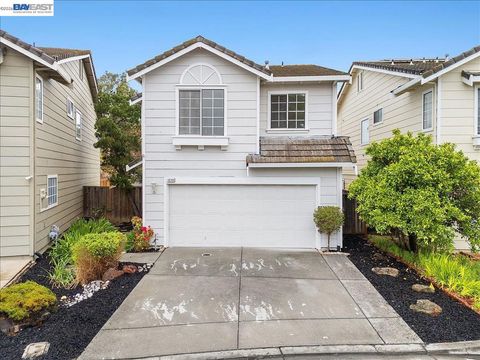 Photo of 18786 Sydney Cir Cir, Castro Valley, CA 94546 (MLS # 41129382)
