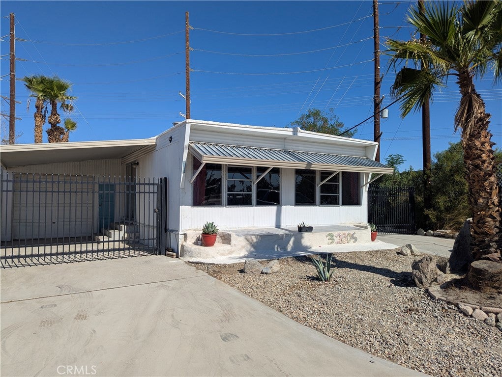 32005 Westchester Dr