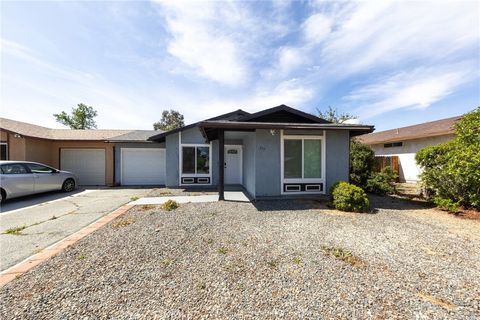 Photo of 217 Beverly Dr, Banning, CA 92220 (MLS # CV26051439)