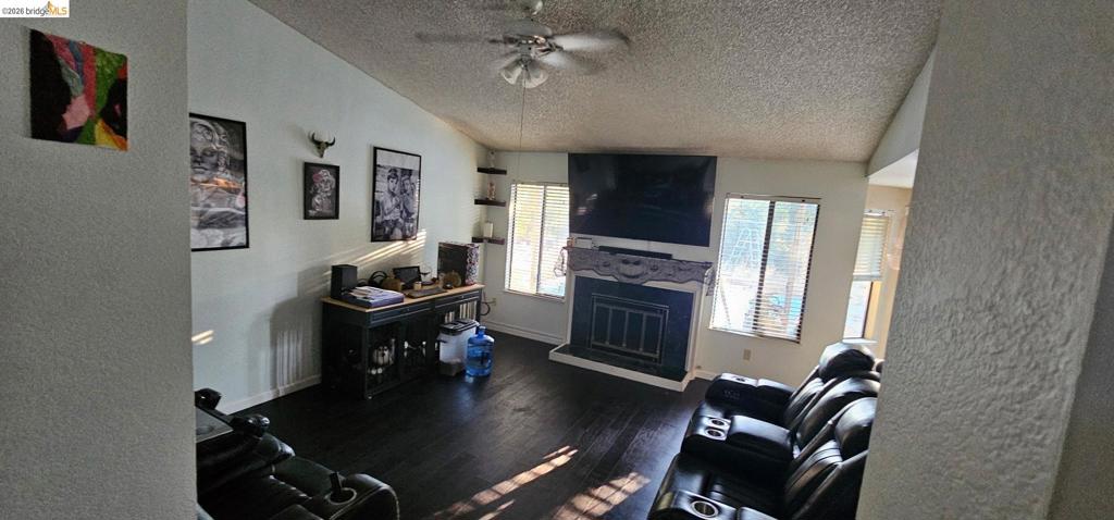 2838 BELLFLOWER DRIVE