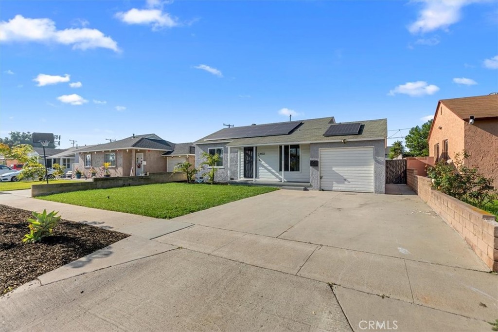 13933 Carpintero Avenue