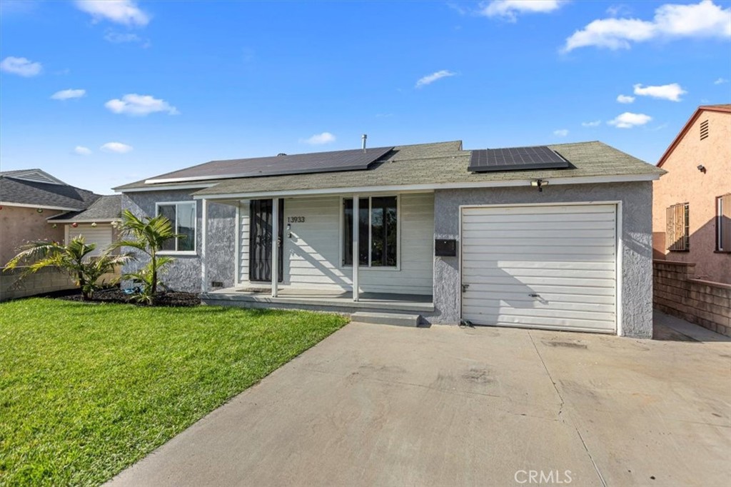 13933 Carpintero Avenue