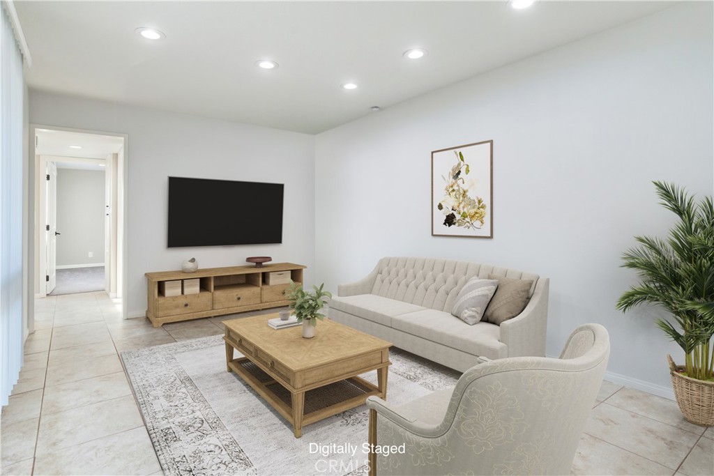 2408 Saratoga Way