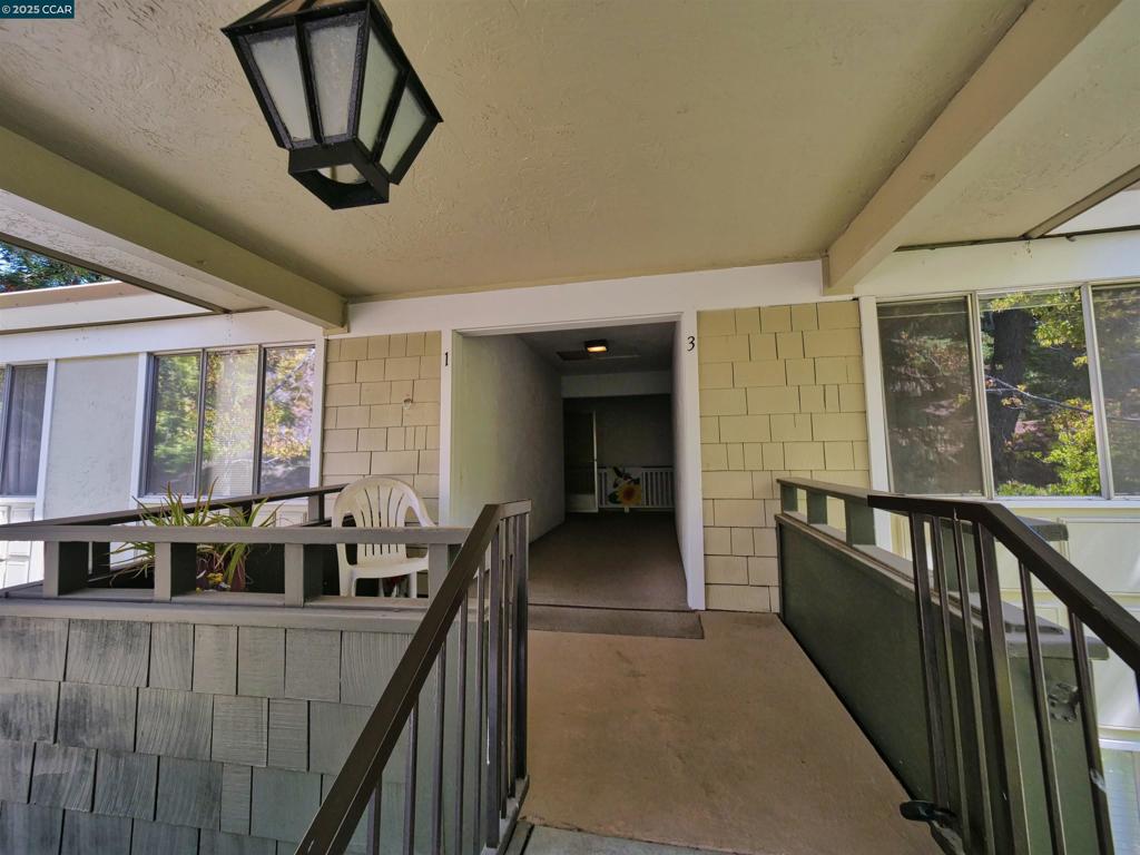 ROSSMOOR - Residential