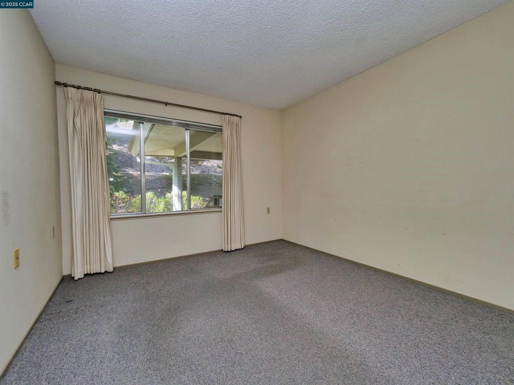 ROSSMOOR - Residential