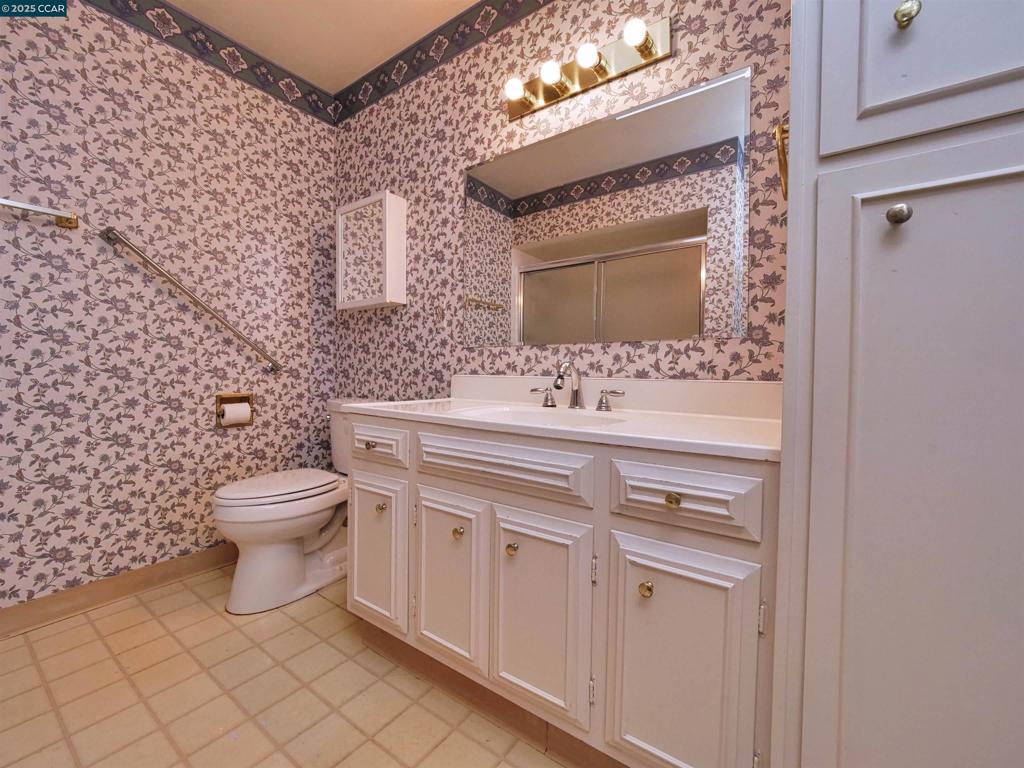 ROSSMOOR - Residential