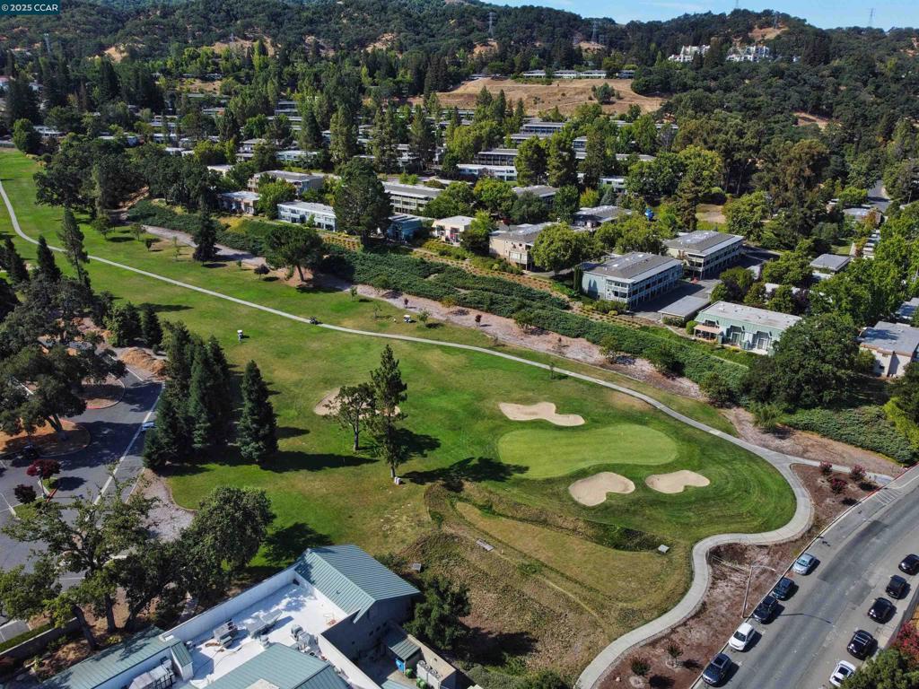 ROSSMOOR - Residential