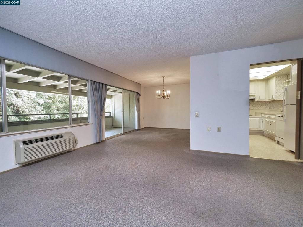 ROSSMOOR - Residential