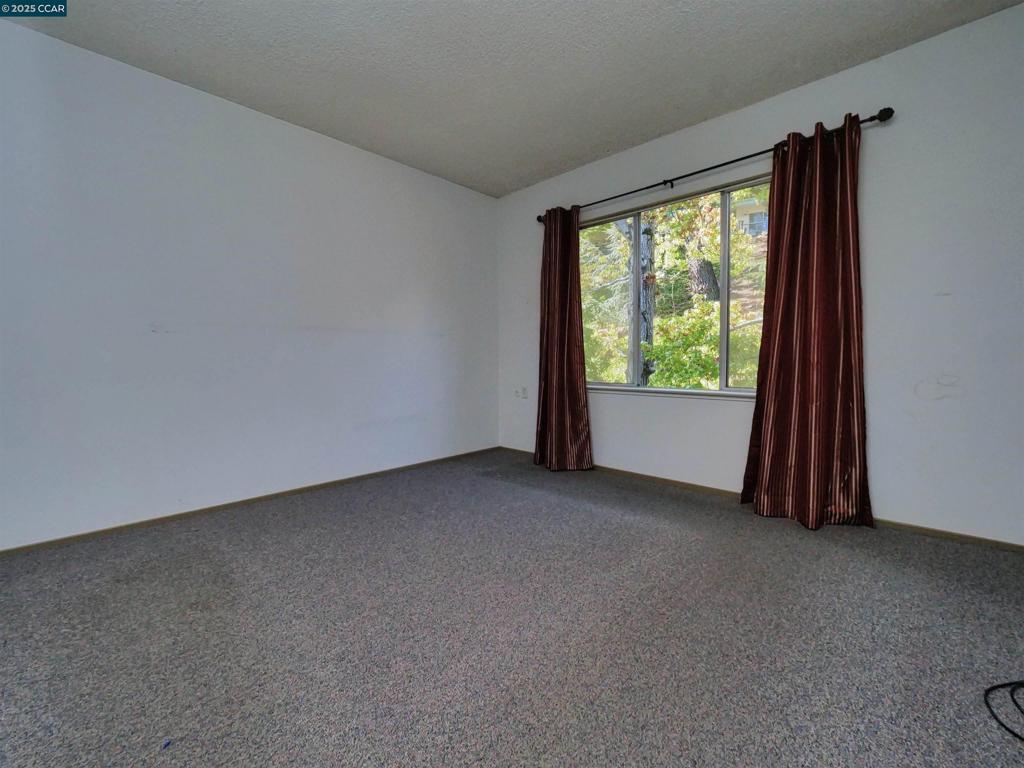 ROSSMOOR - Residential