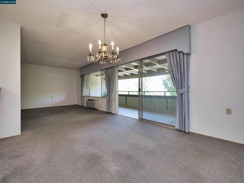 ROSSMOOR - Residential