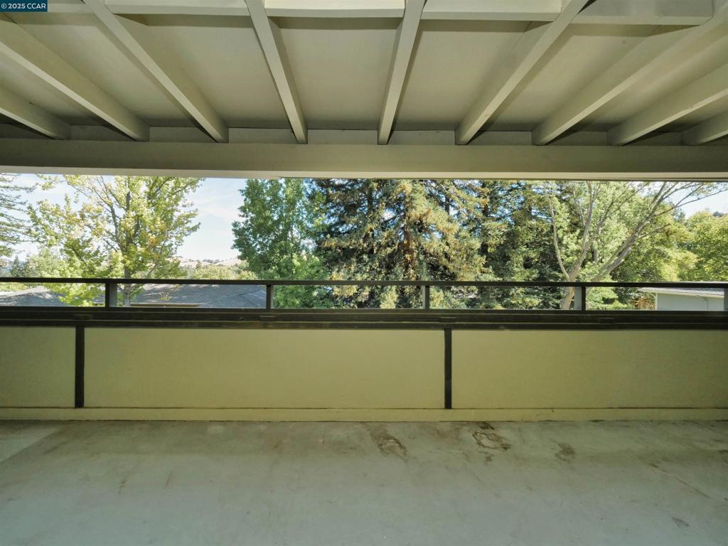 ROSSMOOR - Residential