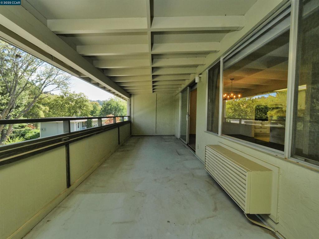 ROSSMOOR - Residential