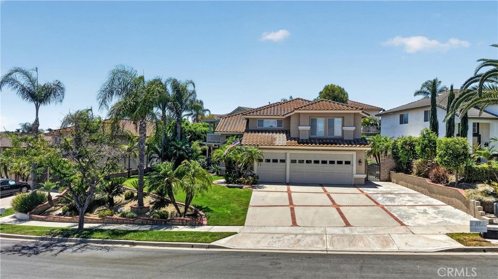 6119 Park Crest