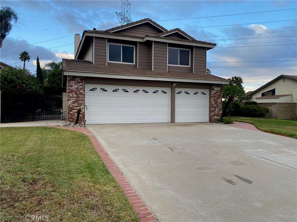 Photo of 7245 Bodega St, Fontana, CA 92336 (MLS # CV25242689)